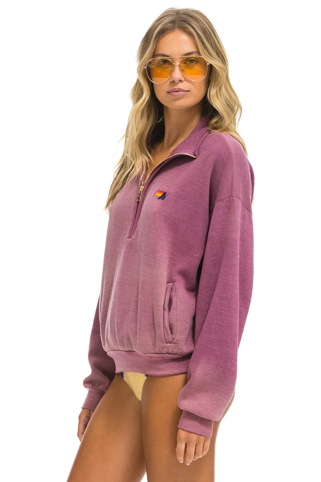 ESSENTIAL HALF ZIP RELAXED SWEATSHIRT - FADED BERRY