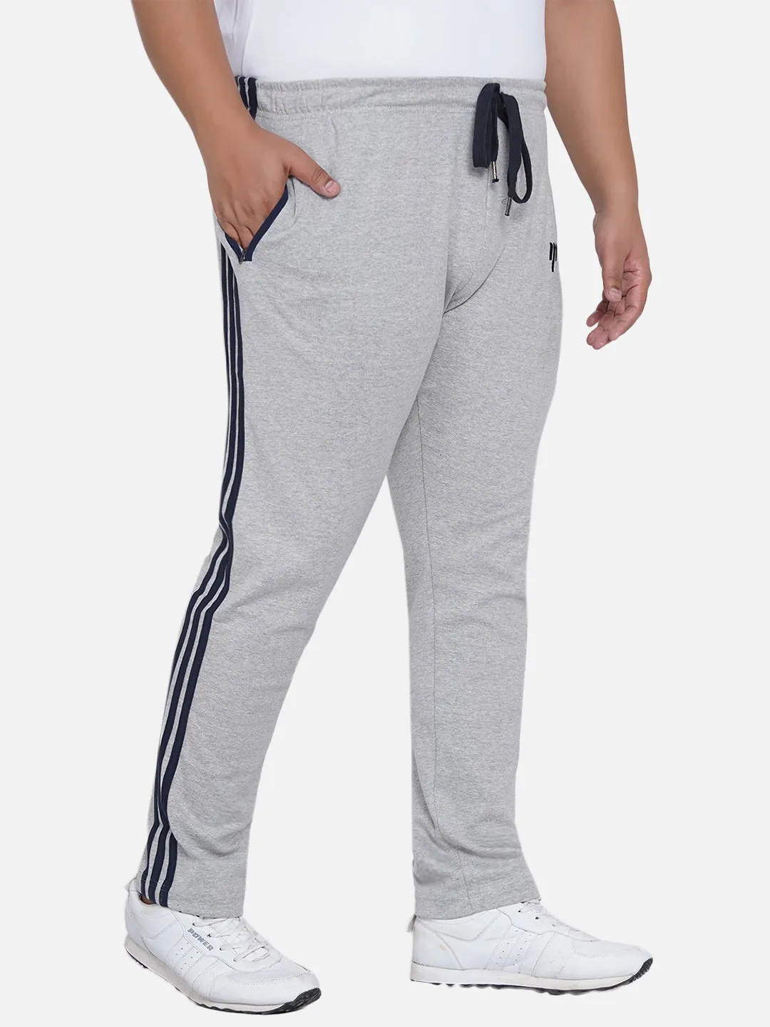 Santonio - Men Grey Plus Size Solid Straight-Fit Track Pants