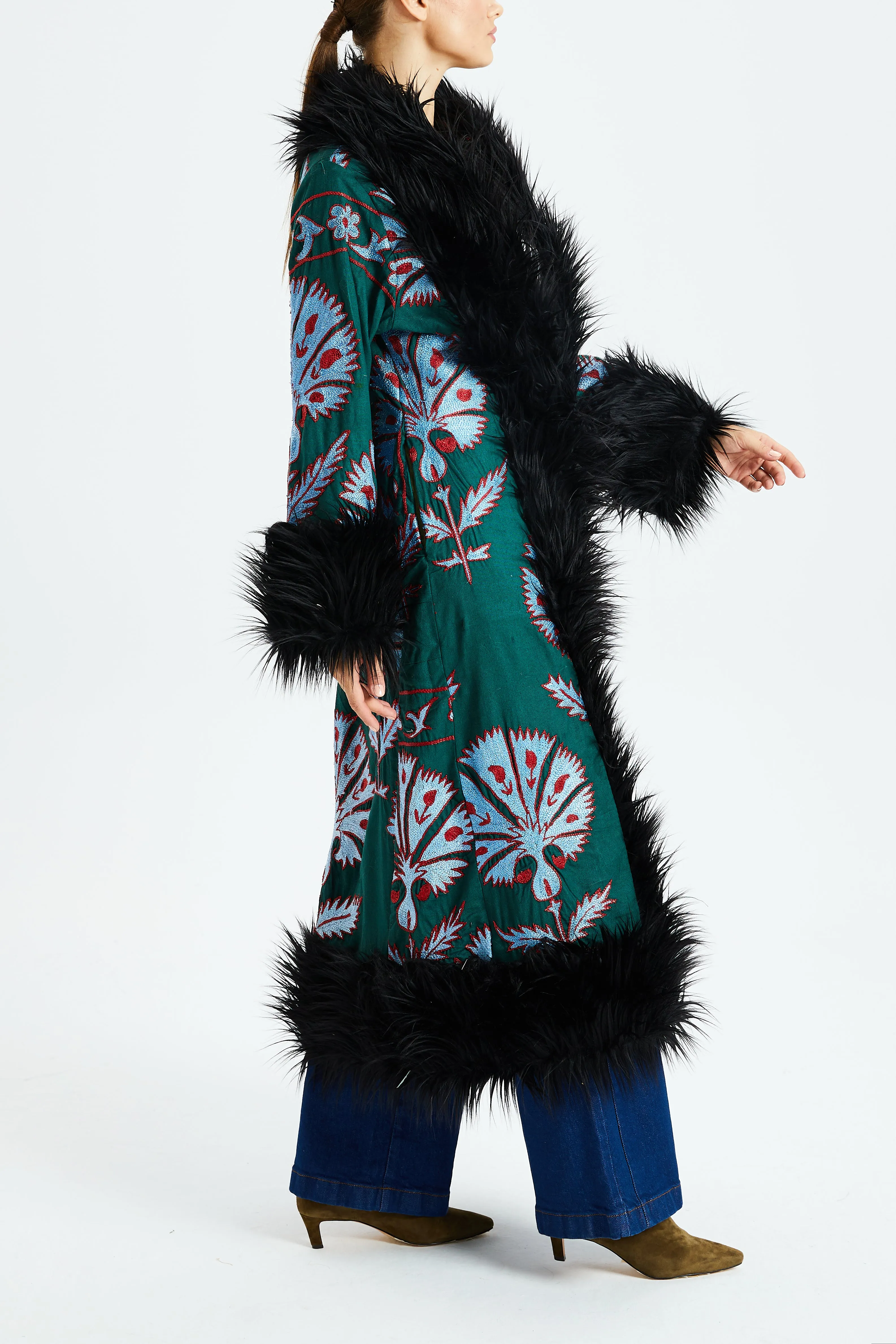 Tropical Plumage Suzani Kis Coat